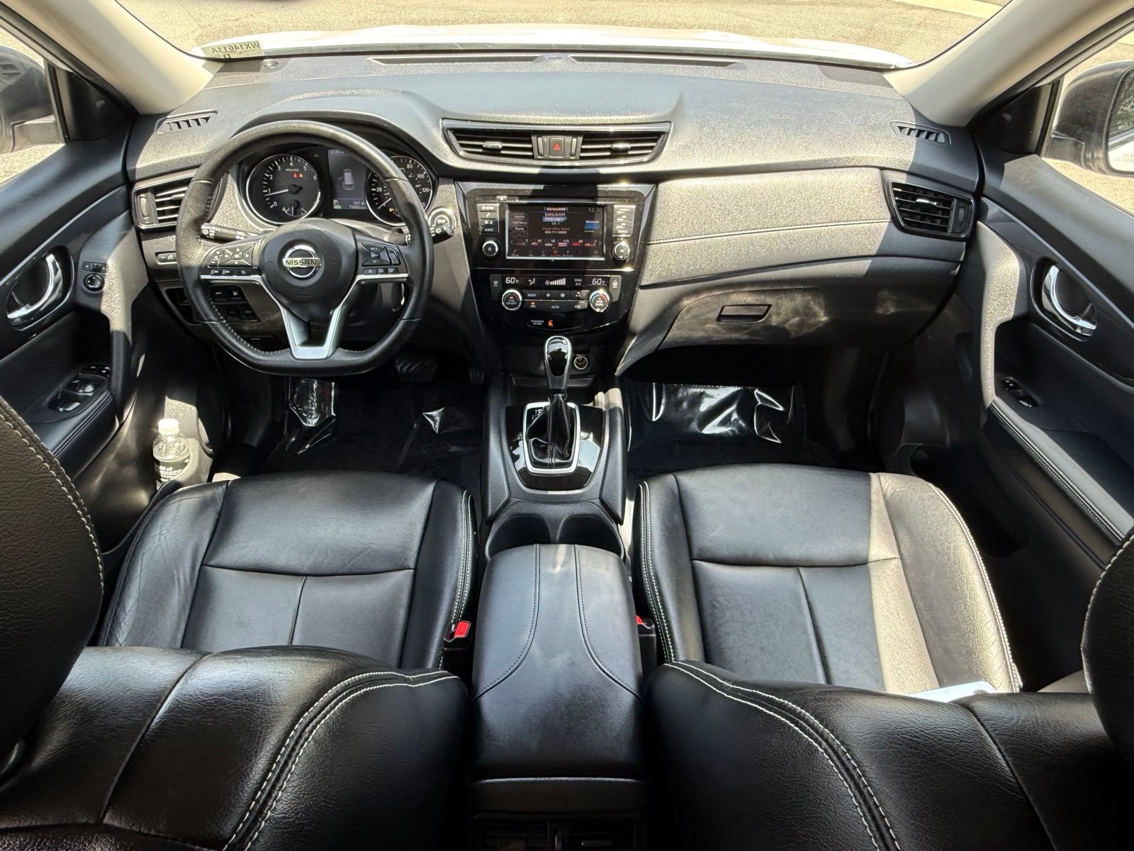 Used 2020 Nissan Rogue SV FWD image 30
