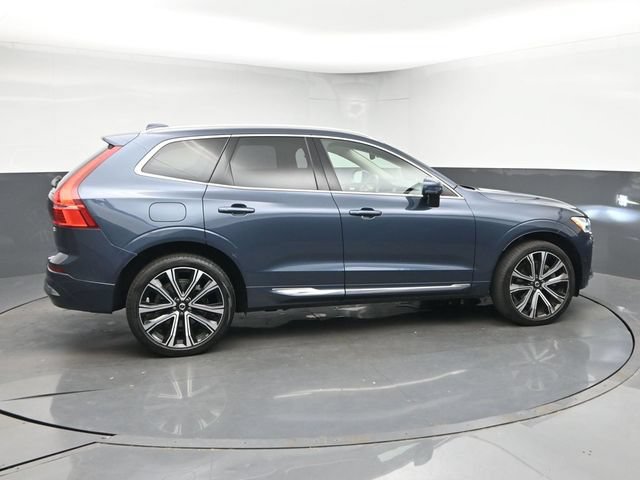 Used 2023 Volvo XC60 B6 Ultimate AWD/4WD image 9