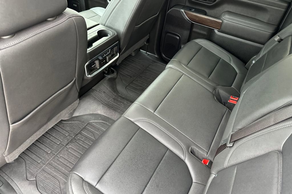Used 2023 GMC Sierra 2500 SLT w/ SLT Premium Package image 12