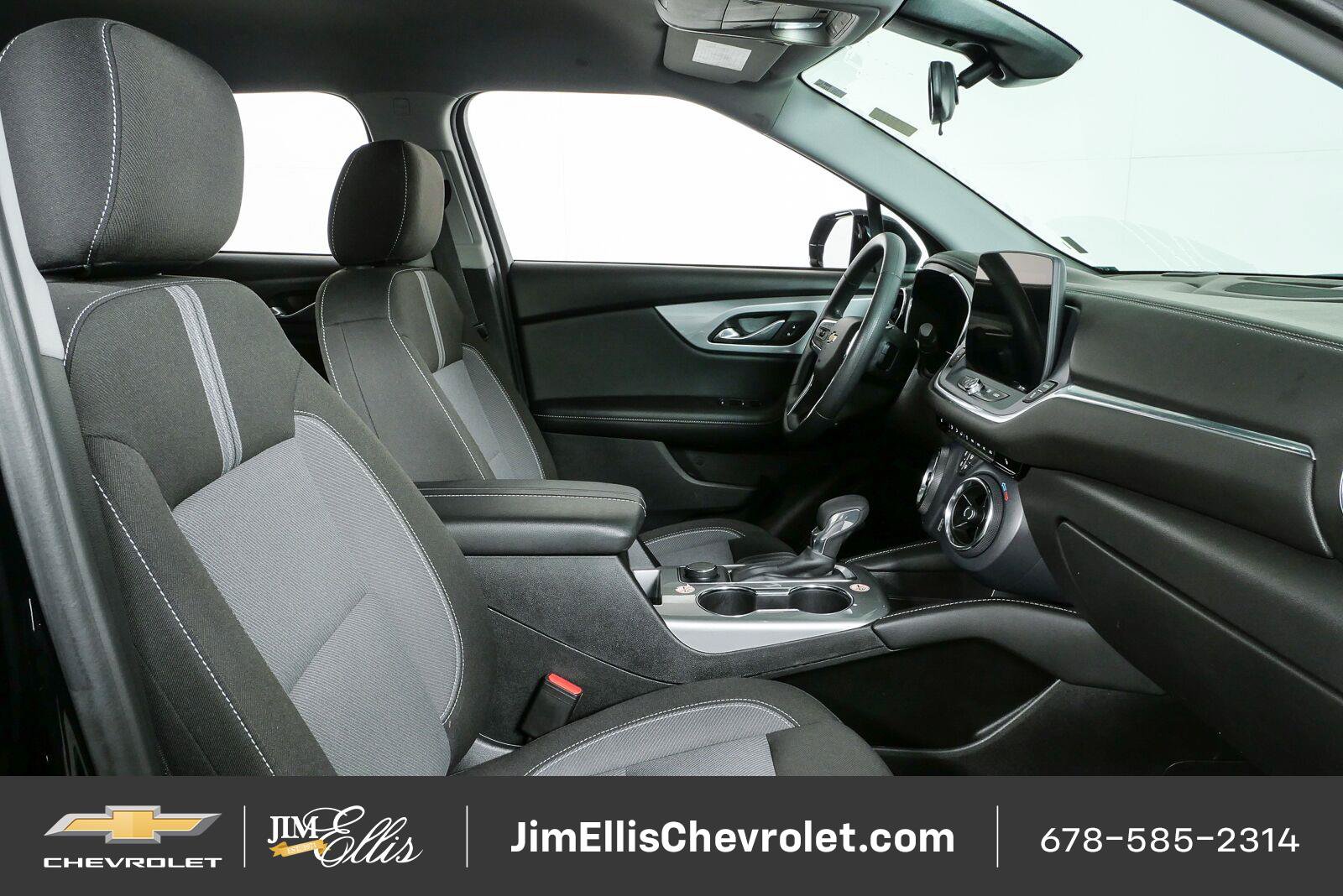 Certified 2025 Chevrolet Blazer LT AWD/4WD image 21