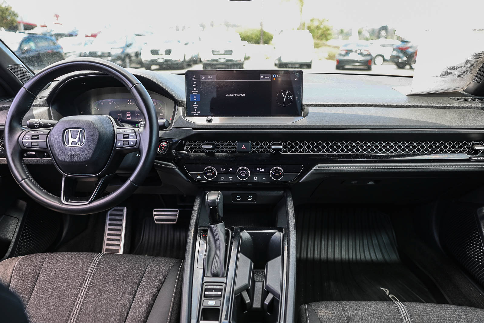 Used 2023 Honda Accord Sport image 2