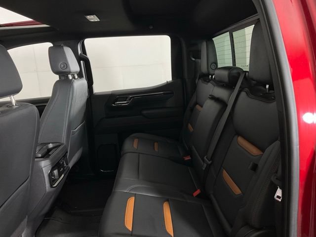 Used 2025 GMC Sierra 1500 AT4 w/ AT4 Premium Package AWD/4WD image 38