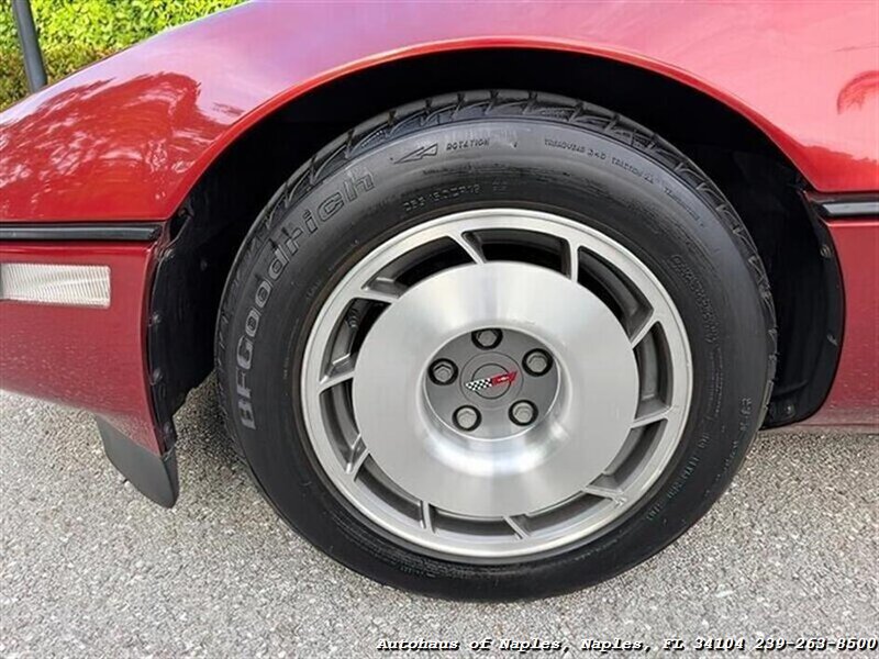Used 1987 Chevrolet Corvette Convertible RWD image 23