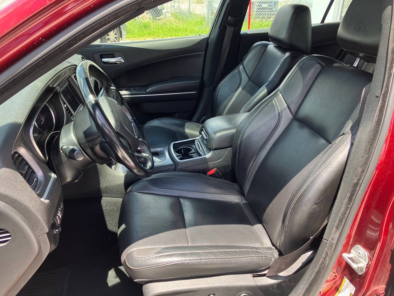 Used 2019 Dodge Charger SXT w/ Leather Interior Group RWD image 7