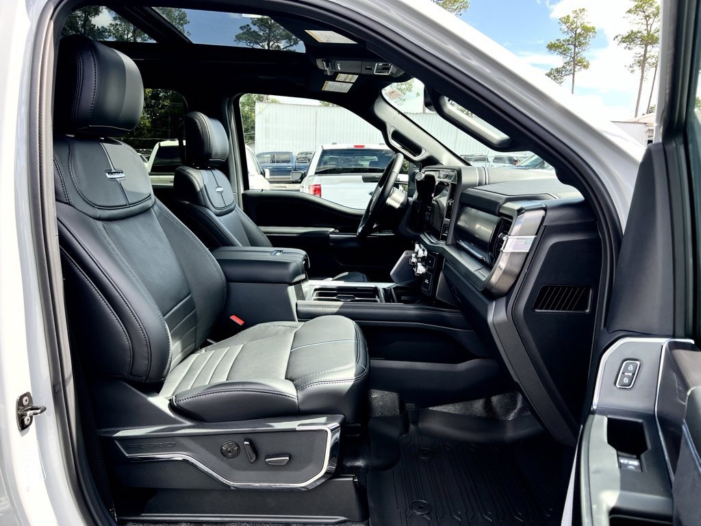 New 2026 Ford F250 Platinum image 19