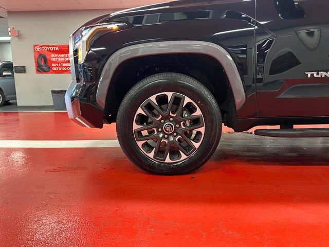 Used 2023 Toyota Tundra Limited AWD/4WD image 28