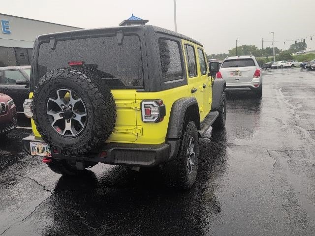 Used 2023 Jeep Wrangler Unlimited Rubicon w/ Cold Weather Group AWD/4WD image 7
