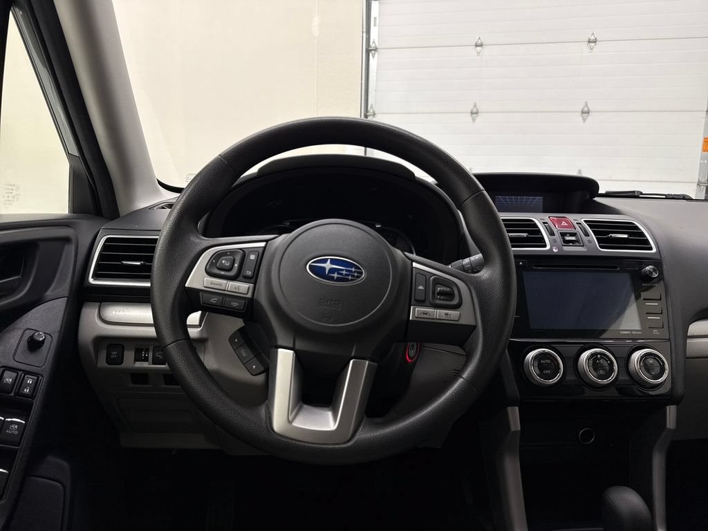 Used 2017 Subaru Forester 2.5i Premium AWD/4WD image 17