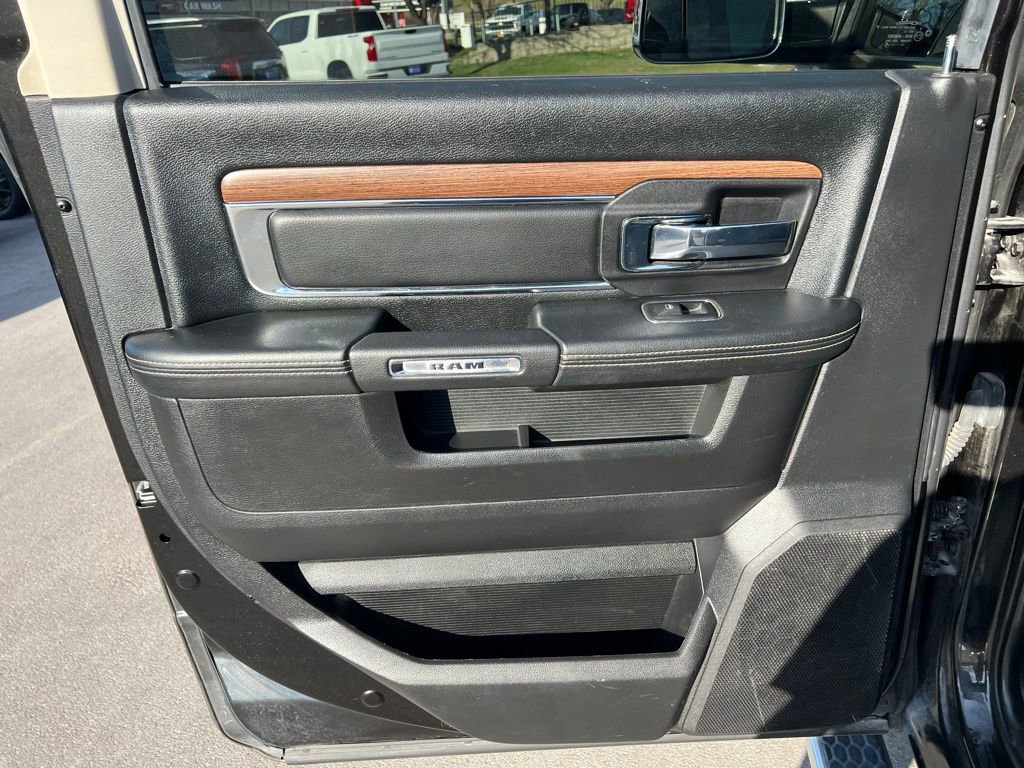 Used 2016 RAM 2500 Laramie image 20