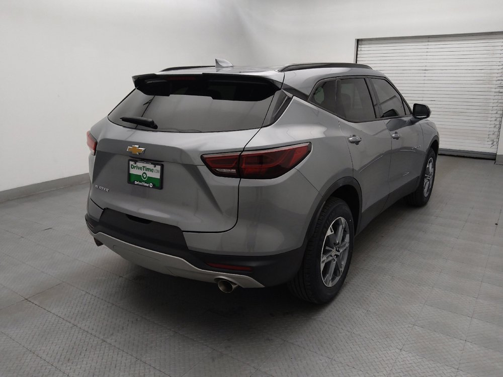 Used 2024 Chevrolet Blazer LT w/ Convenience Package FWD image 9