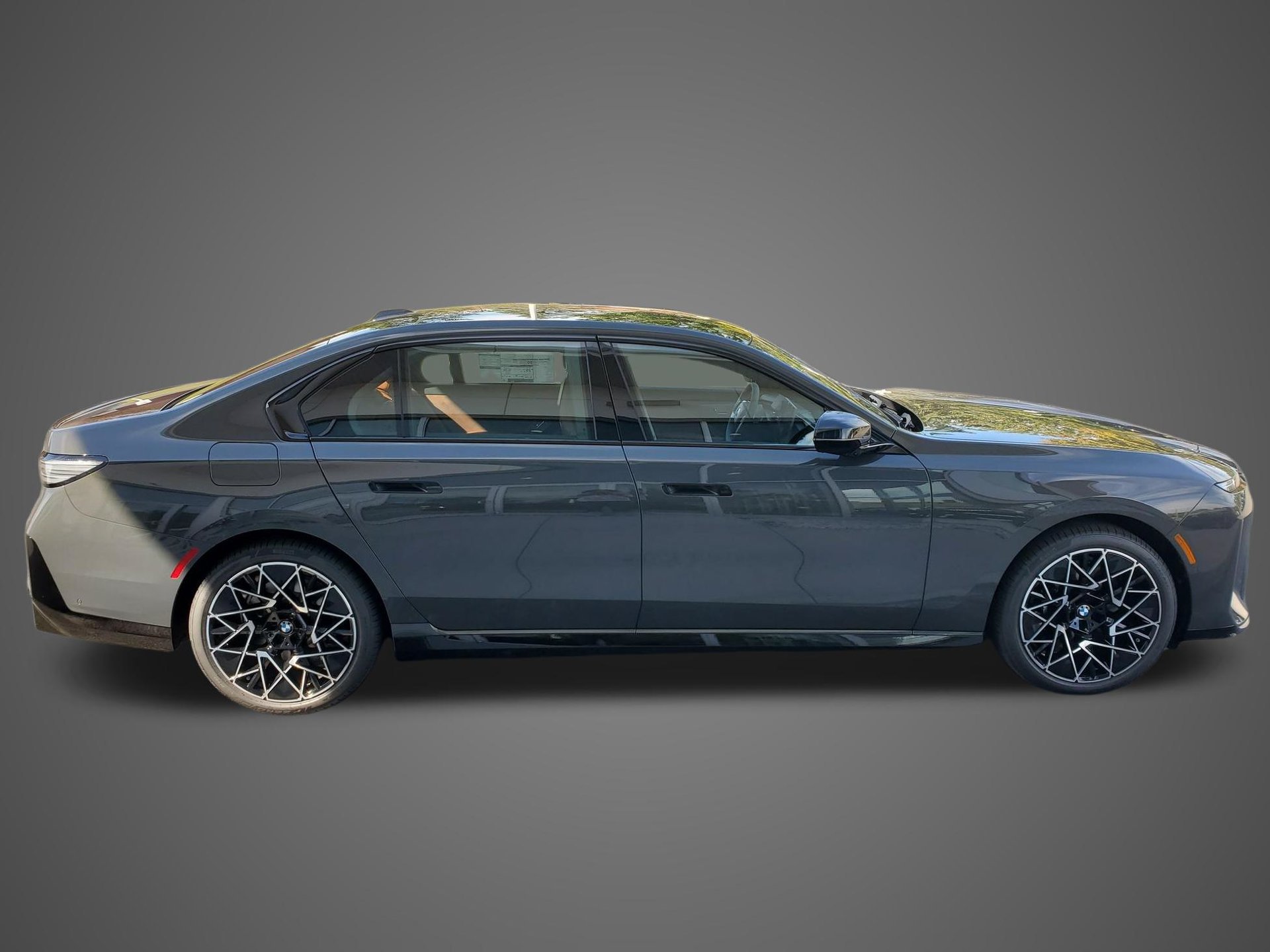 New 2027 BMW 740i xDrive w/ M Sport Professional Package AWD/4WD image 5