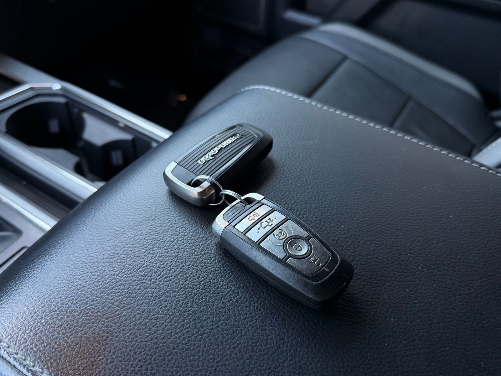 Used 2018 Ford F150 Raptor w/ Equipment Group 802A Luxury image 20