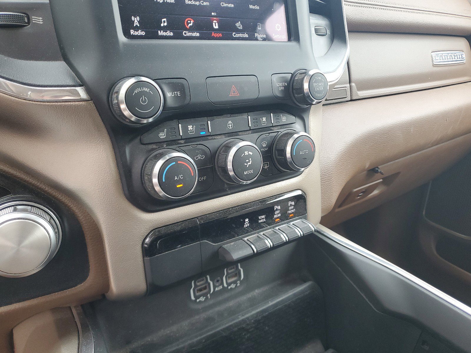 Used 2021 RAM 1500 Laramie AWD/4WD image 21