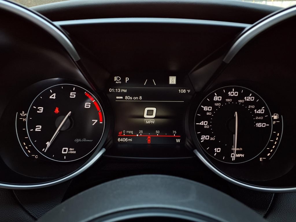 Used 2022 Alfa Romeo Giulia Ti RWD image 16