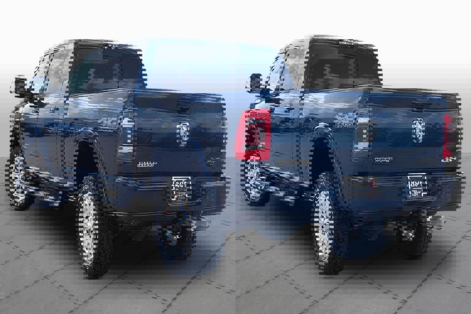 Used 2019 RAM 2500 Laramie image 12