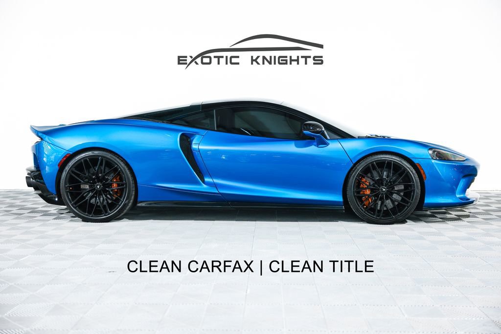 Used 2022 McLaren GT RWD image 1