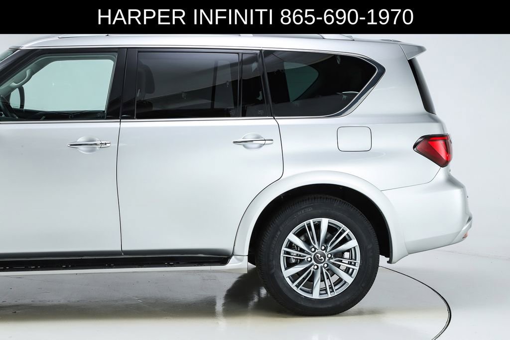 Used 2023 INFINITI QX80 Luxe w/ Cargo Package AWD/4WD image 4