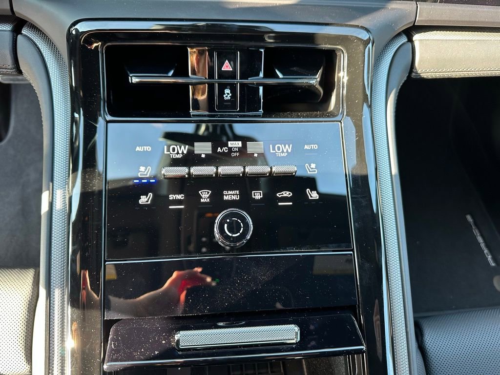 Used 2026 Porsche Panamera image 25