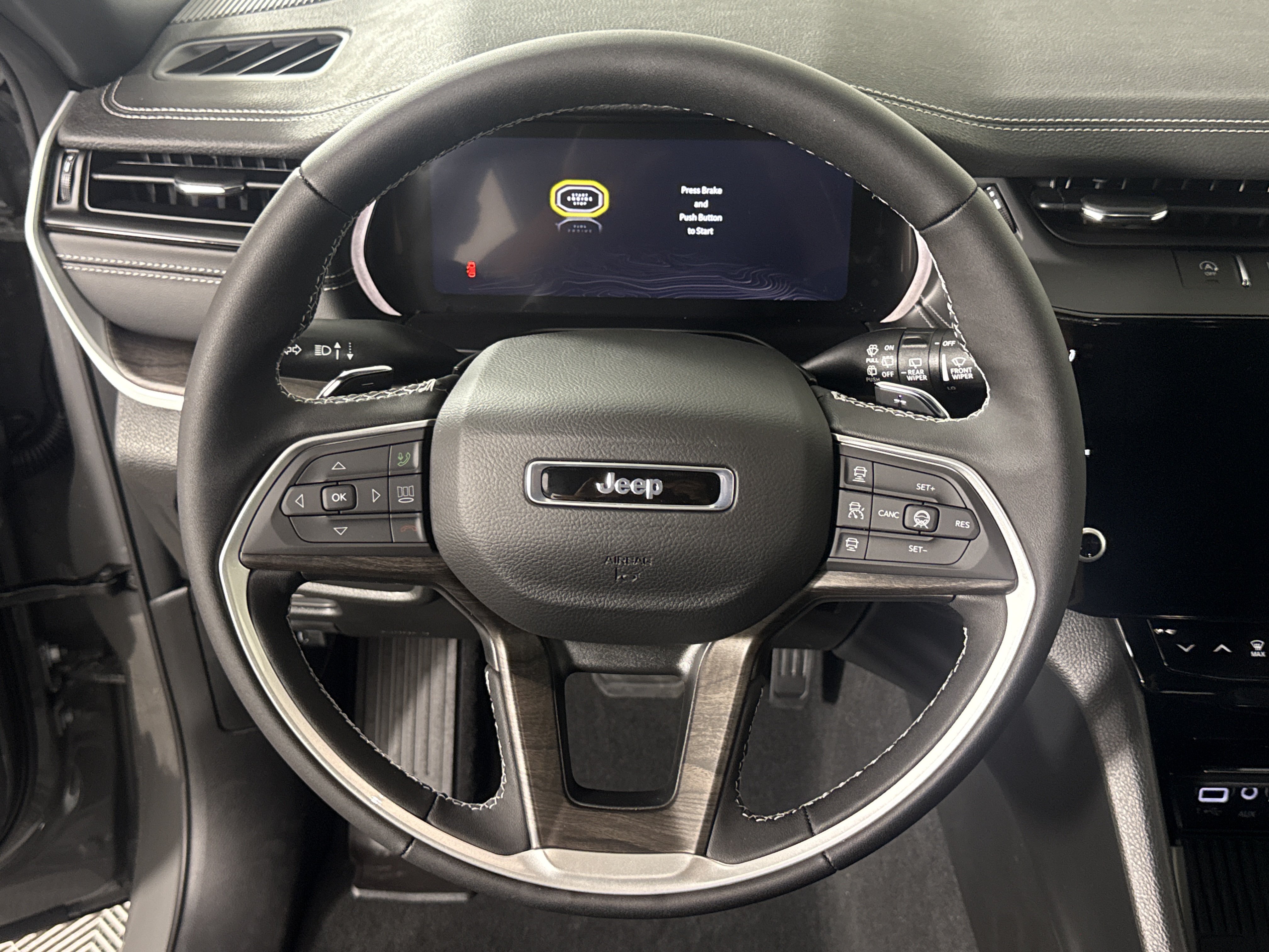 New 2027 Jeep Grand Cherokee 4WD image 16