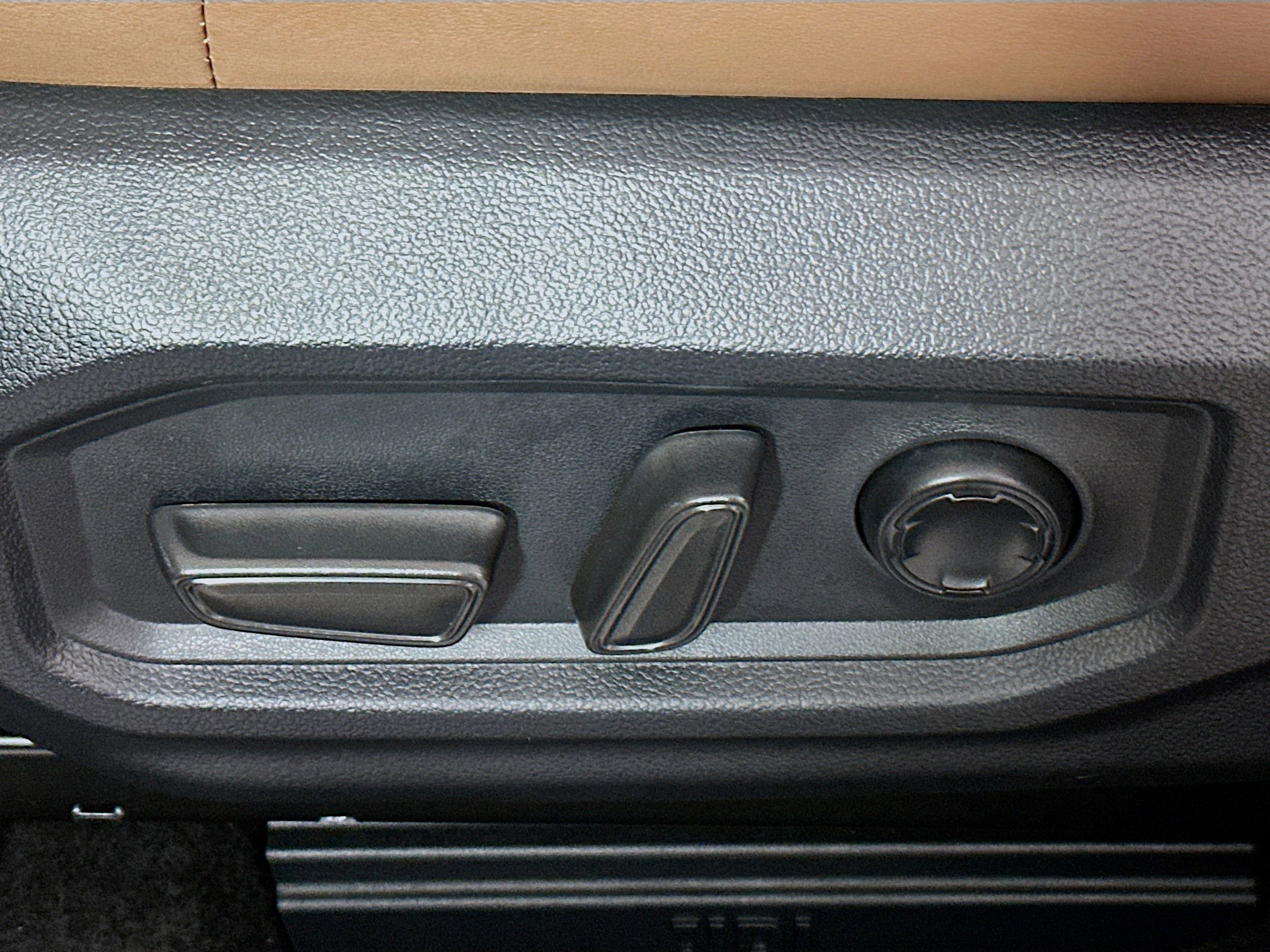 Used 2024 Toyota Tundra 1794 Edition image 13