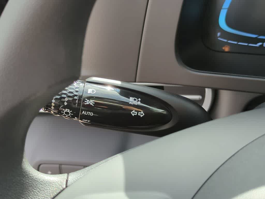 New 2026 Hyundai Elantra SE FWD image 27