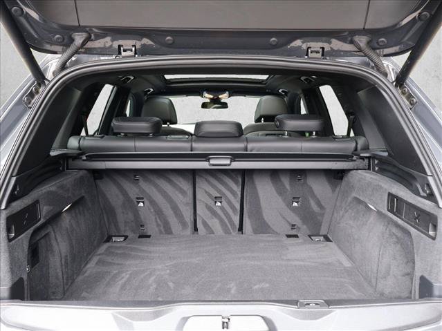 Used 2023 BMW X5 M50i w/ Parking Assistance Package AWD/4WD image 7