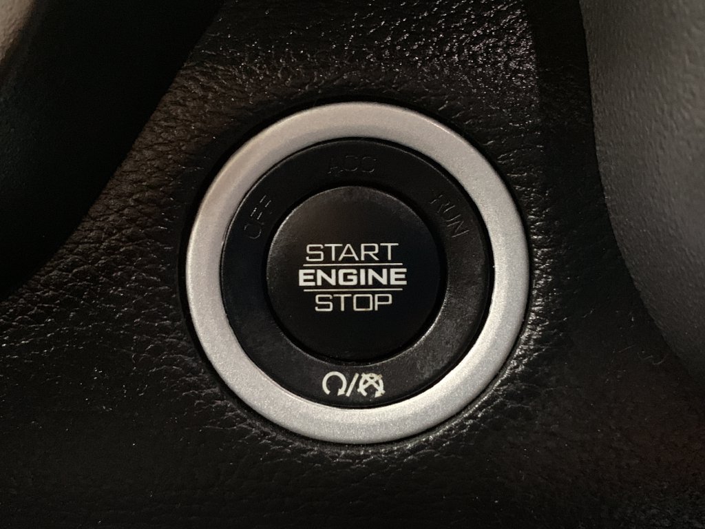 Used 2023 RAM 1500 Laramie AWD/4WD image 25