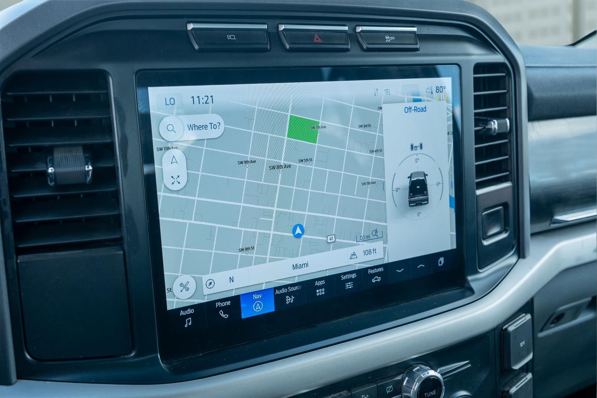 Used 2022 Ford F150 Lightning Pro image 26