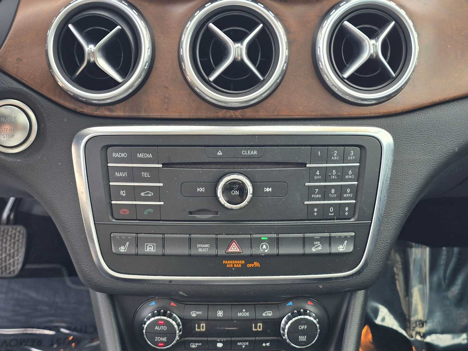Used 2016 Mercedes-Benz GLA 250 4MATIC image 29