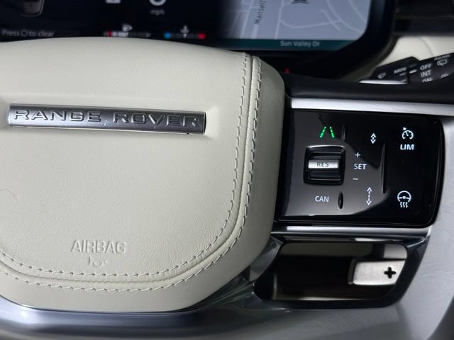 Certified 2026 Land Rover Range Rover SE AWD/4WD image 31