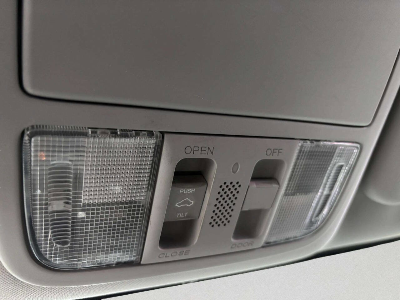 Used 2010 Honda CR-V EX-L image 27