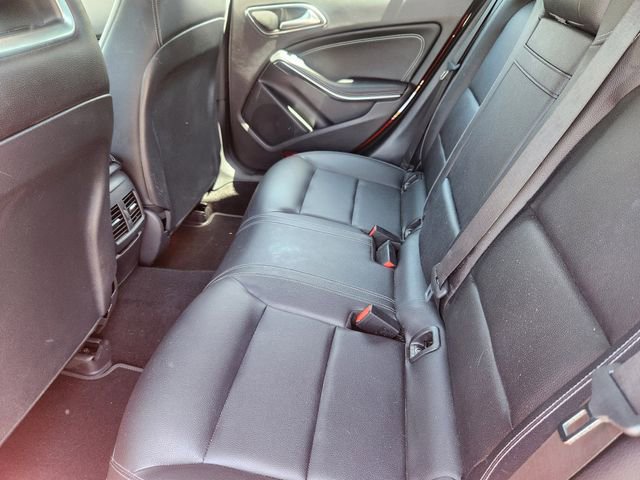 Used 2018 Mercedes-Benz CLA 250 4MATIC image 12