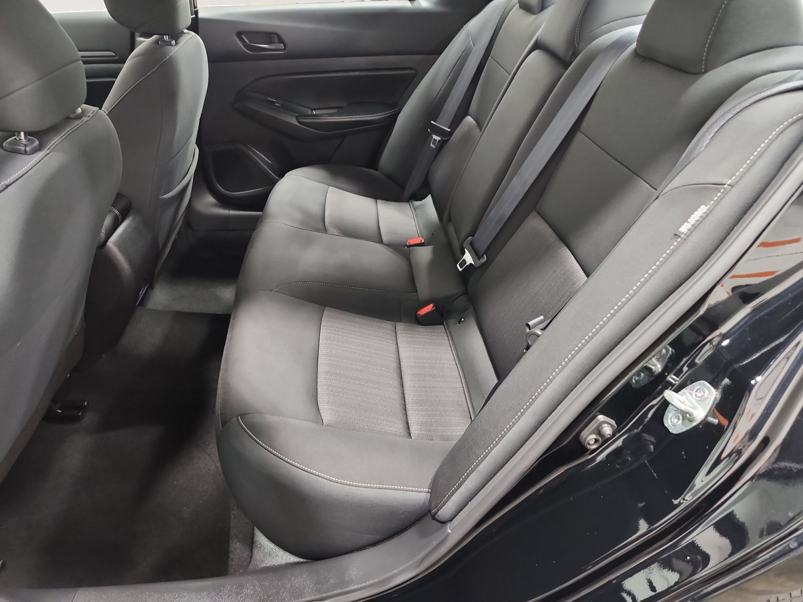 Used 2024 Nissan Altima 2.5 SV AWD/4WD image 13