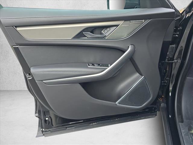 Certified 2025 Jaguar F-PACE R-Dynamic S image 26