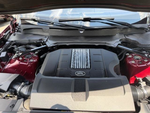 Used 2017 Land Rover Discovery HSE AWD/4WD image 10