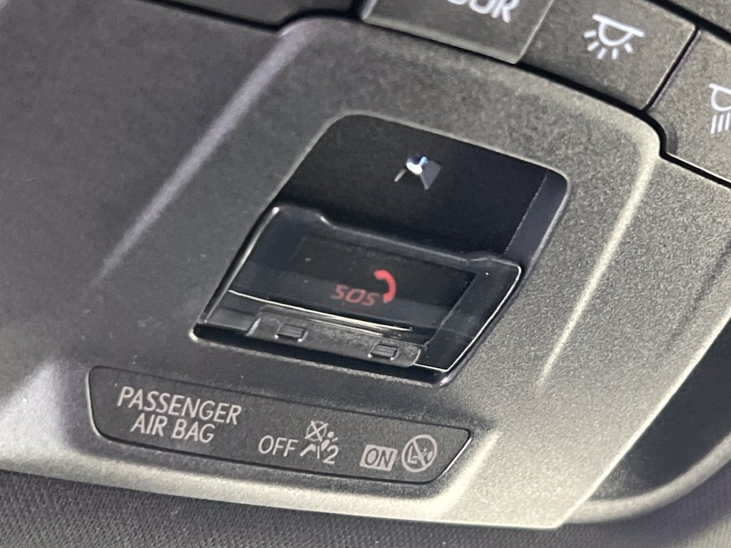 New 2026 Subaru Solterra AWD/4WD image 33