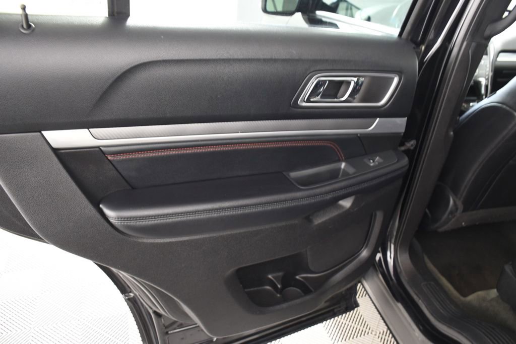 Used 2017 Ford Explorer Sport w/ Equipment Group 401A AWD/4WD image 25