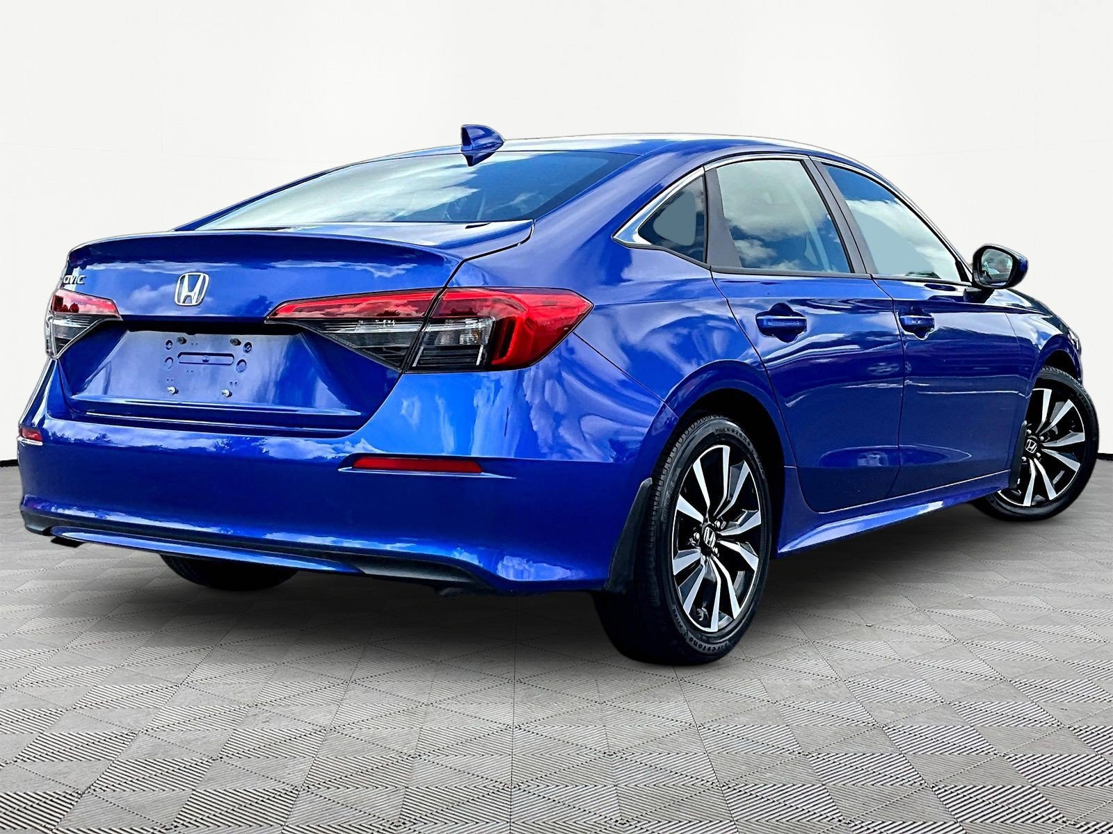 Certified 2024 Honda Civic EX image 6