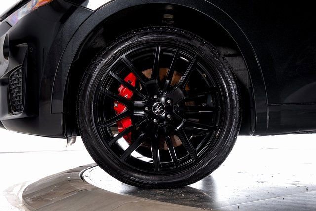 Used 2024 Maserati Levante Modena Ultima image 12