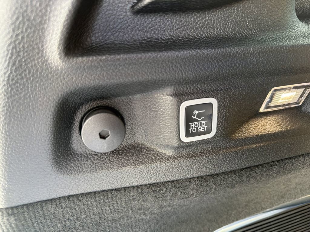 New 2026 Jeep Grand Cherokee L Summit image 21