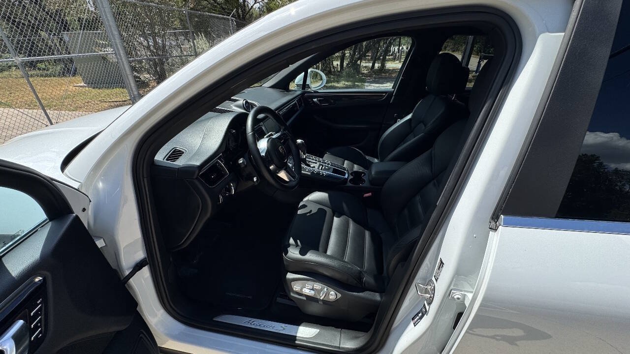 Used 2015 Porsche Macan S AWD/4WD image 40