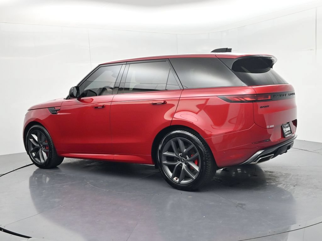Used 2024 Land Rover Range Rover Sport Dynamic SE AWD/4WD image 5