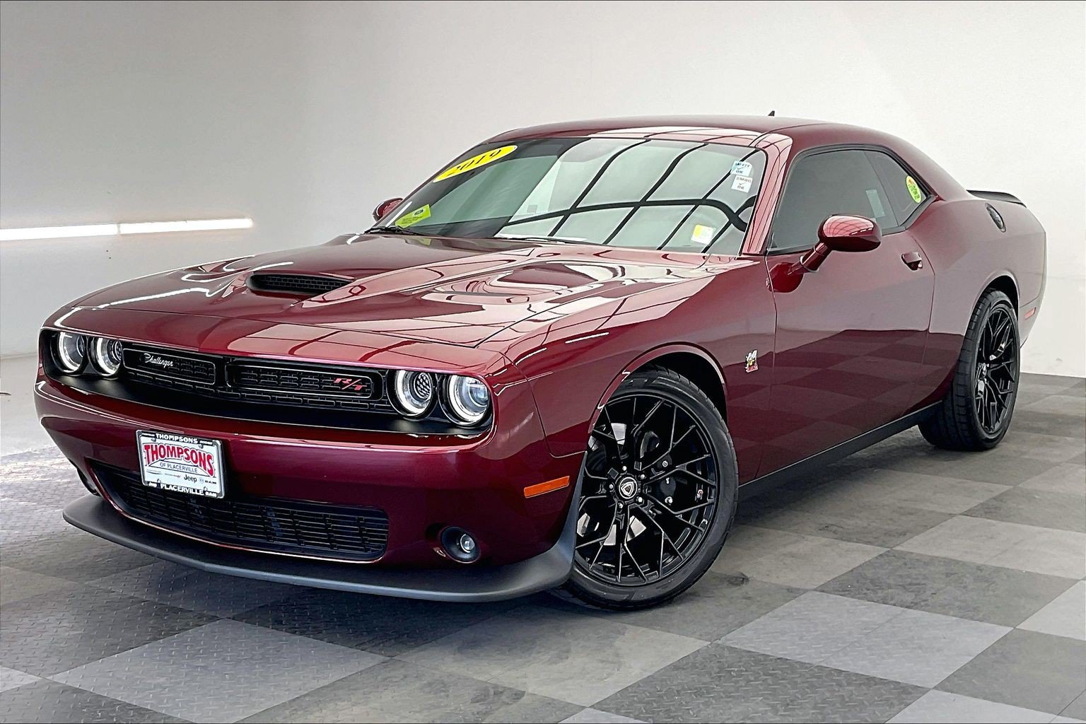 Used 2019 Dodge Challenger R/T Scat Pack RWD image 12