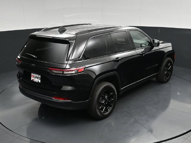 New 2026 Jeep Grand Cherokee Altitude AWD/4WD image 46