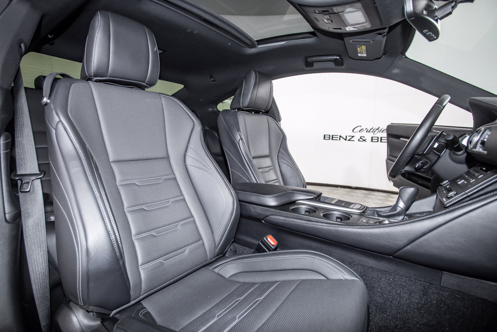 Used 2016 Lexus RC 200t RWD image 16