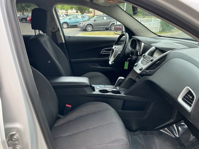 Used 2015 Chevrolet Equinox LT w/ Driver Convenience Package FWD image 28