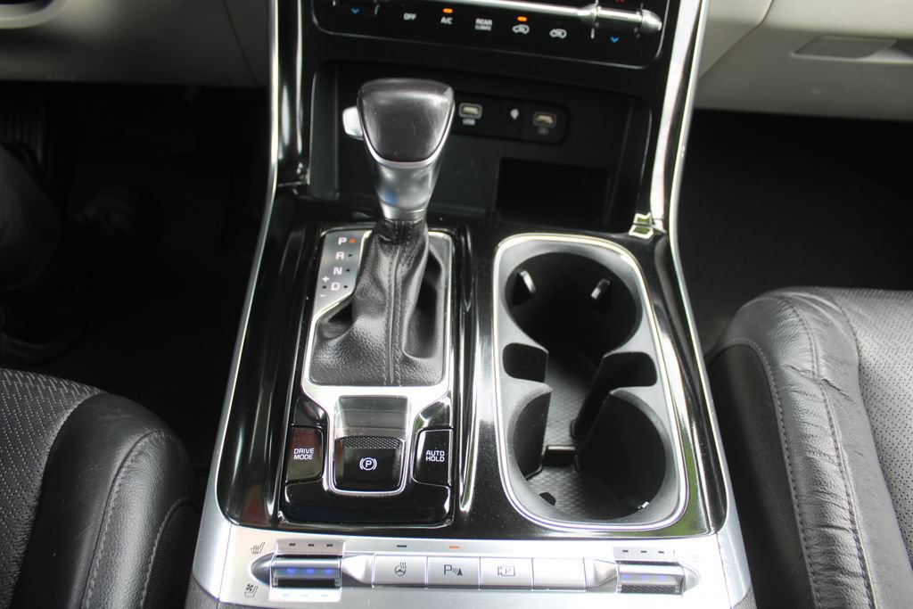 Used 2023 Kia Carnival SX Prestige FWD image 44