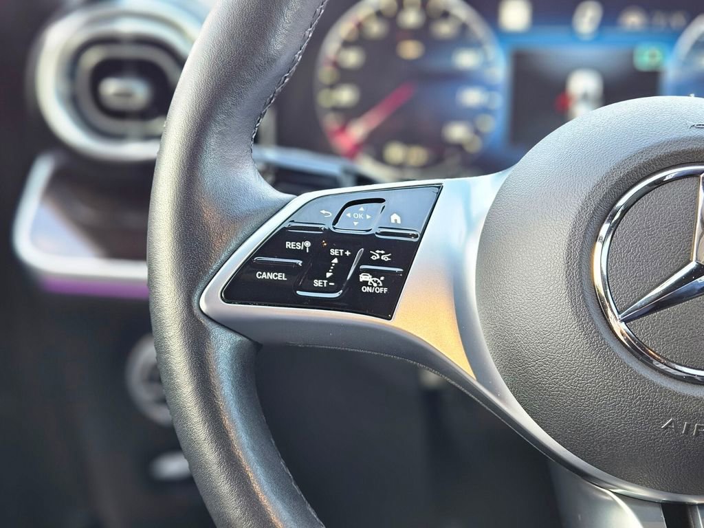 Certified 2022 Mercedes-Benz C 300 4MATIC Sedan image 24