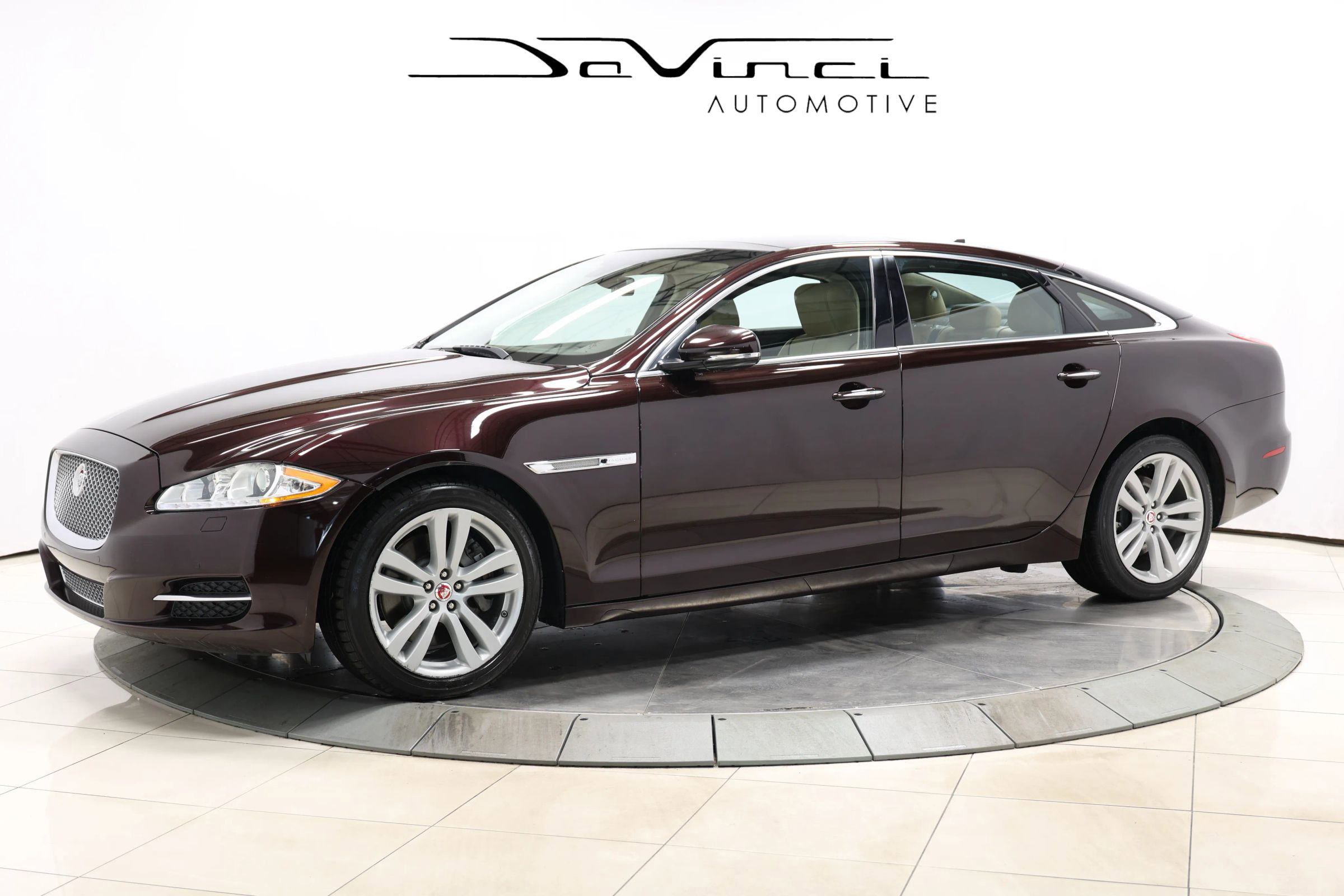 Used 2015 Jaguar XJ L Portfolio image 1