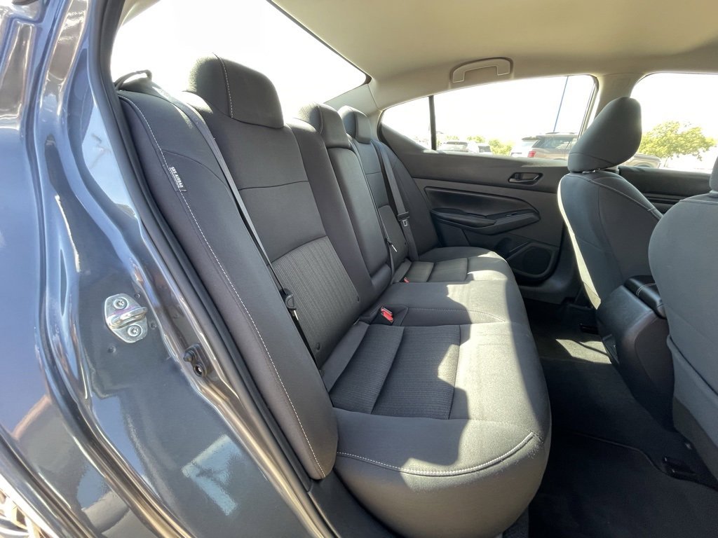 Used 2024 Nissan Altima 2.5 SV image 14